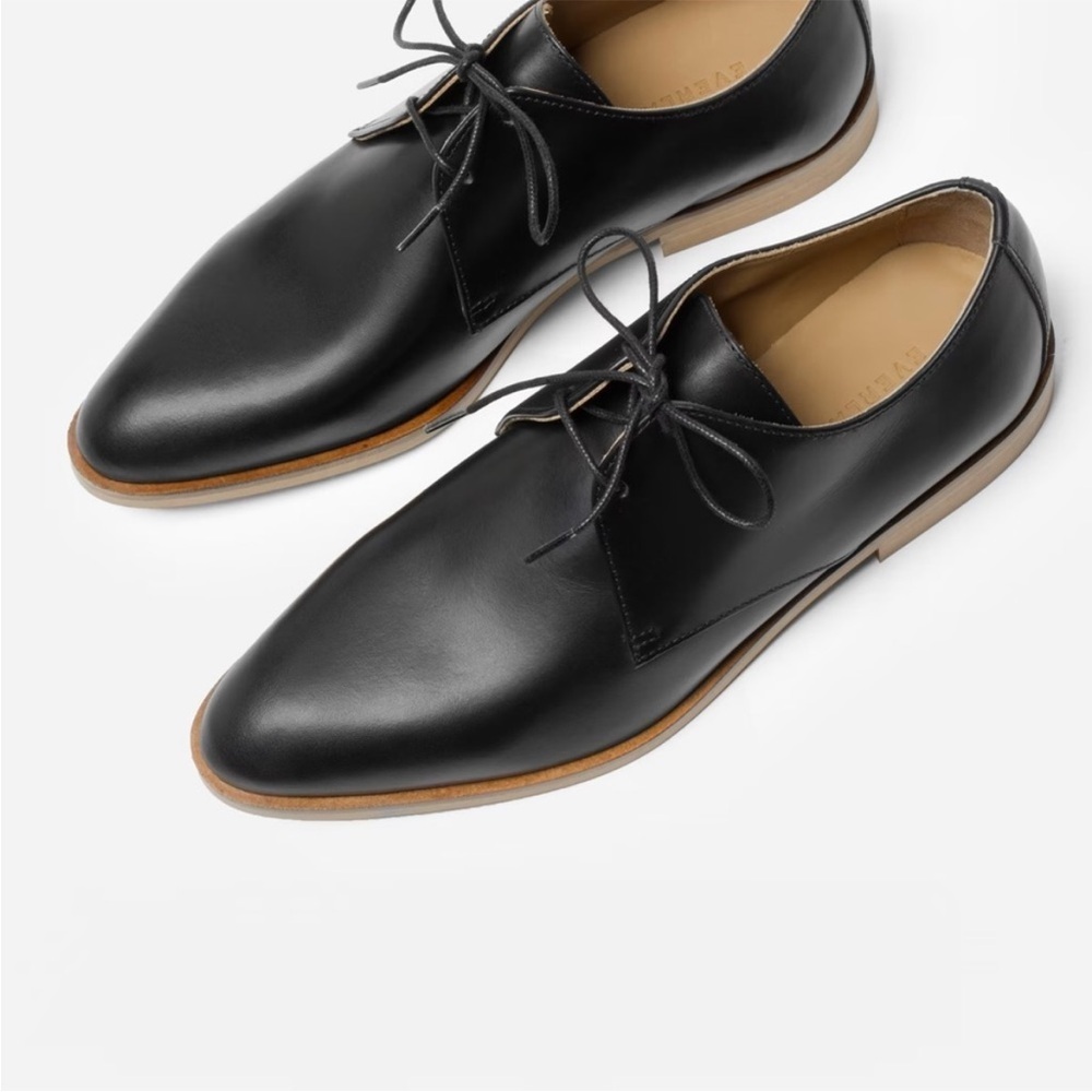 Everlane Modern Oxford in Black Leather